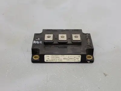 USED MITSUBISHI CM200DY-24E 2RG200B