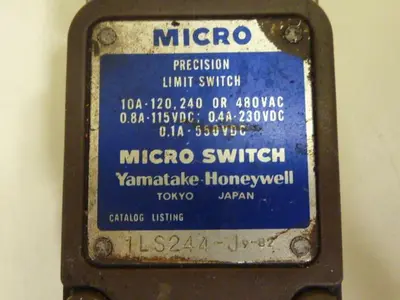 USED YAMATAKE 1LS244-J9-82