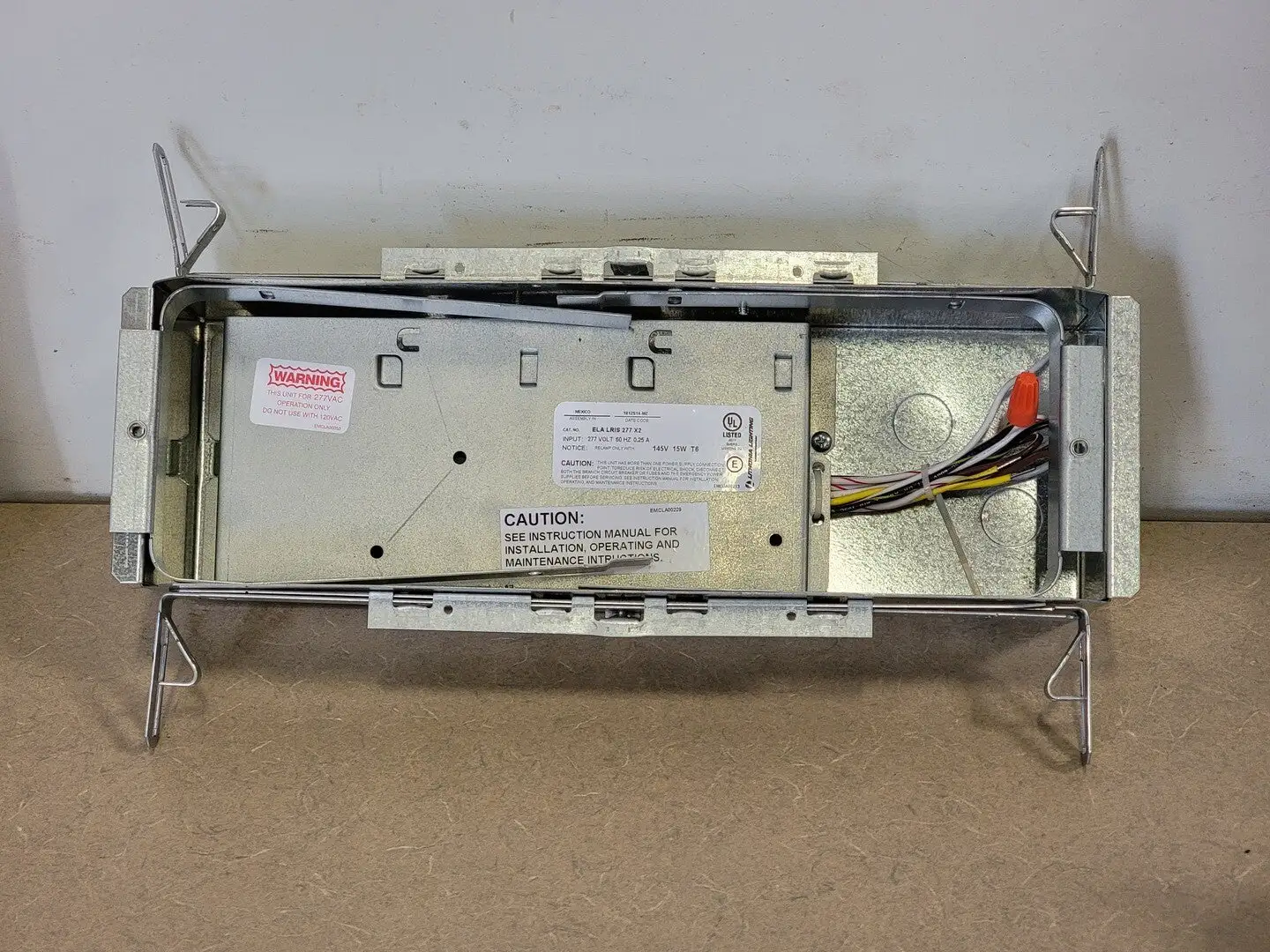 USED LITHONIA LIGHTING ELA LRIS 277 X2