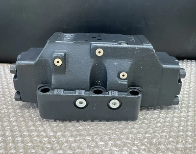 New | in-Stock Eaton DG5V-8-H-2C-M-FW-B-10 Valves/Fittings Indiana US | J&J Industrial Supply #1275470