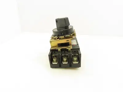 Fuji Electric EA203A Circuit Breaker Rotary Disconnect Switch 225A 600V 3 Pole