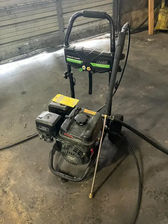 Used _UNKNOWN_ _UNKNOWN_ Pressure Washers Ohio US | Myron Bowling Auctioneers Inc #1504297