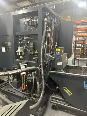 USED 2006 MAKINO A61