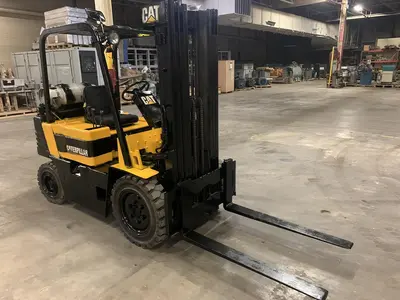 Used 1992 CAT V50E Liquid Propane Forklifts Pennsylvania US | Global Equipment International, LLC #759398