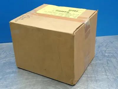 NEW SQUARE D 9070T1000D12