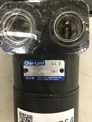 USED CHAR LYNN 101 2169 009