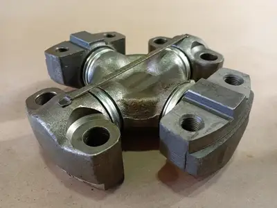 U-Joint Cross Bearing 391054-100