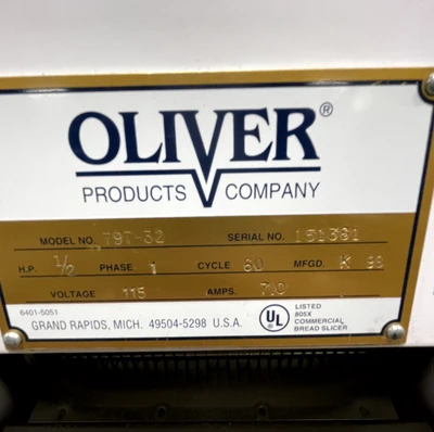 72-0417 Oliver 797-32 5/8" Bread Slicer