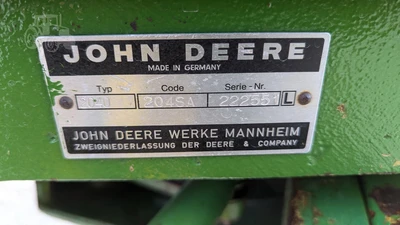 USED 1976 JOHN DEERE 2040