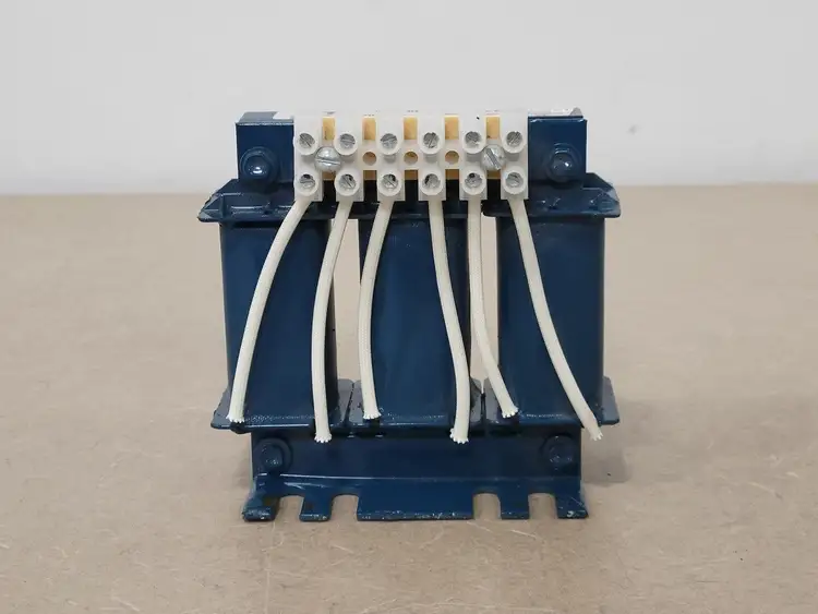 Used MTE RL-00402 Transformers British Columbia CA | Lenmark #265517