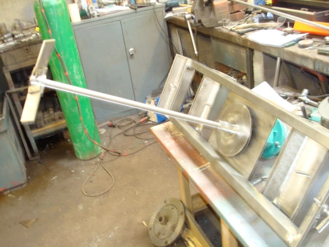 Air Operated Geared Stirrer, 0.75 Kw