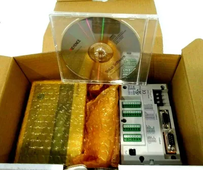 NEW KEYENCE DV-90NE ID DATA CONTROLLER DV90NE
