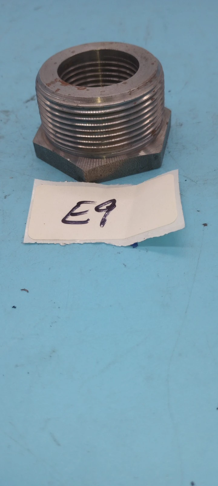 METAL PIPE STRIAGHT , MALE NPT THREADED X 1 1/2 X 1"