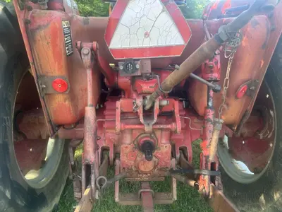 Used INTERNATIONAL 484 Agricultural Tractors North Carolina US | Levan Equipment #1546345