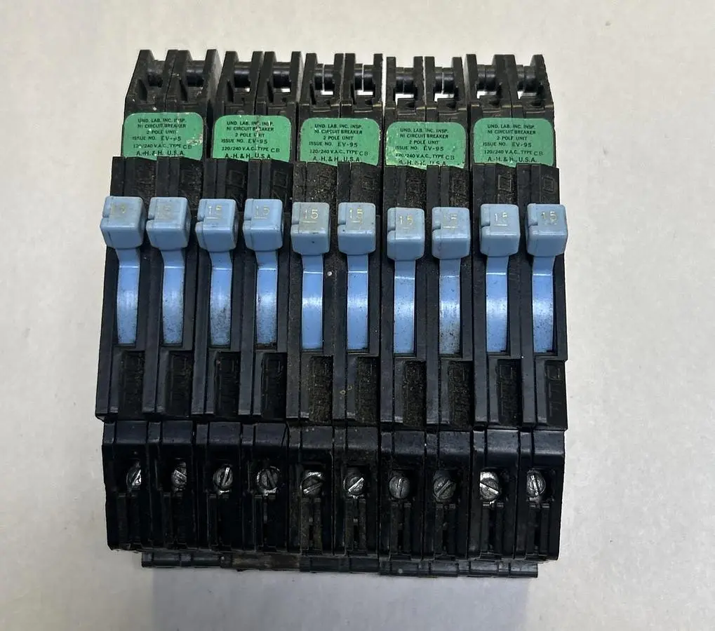 Used ARROW HART CB215 Miscellaneous Equipment (Electrical & Power) | Surplus Asset Holdings #1195831