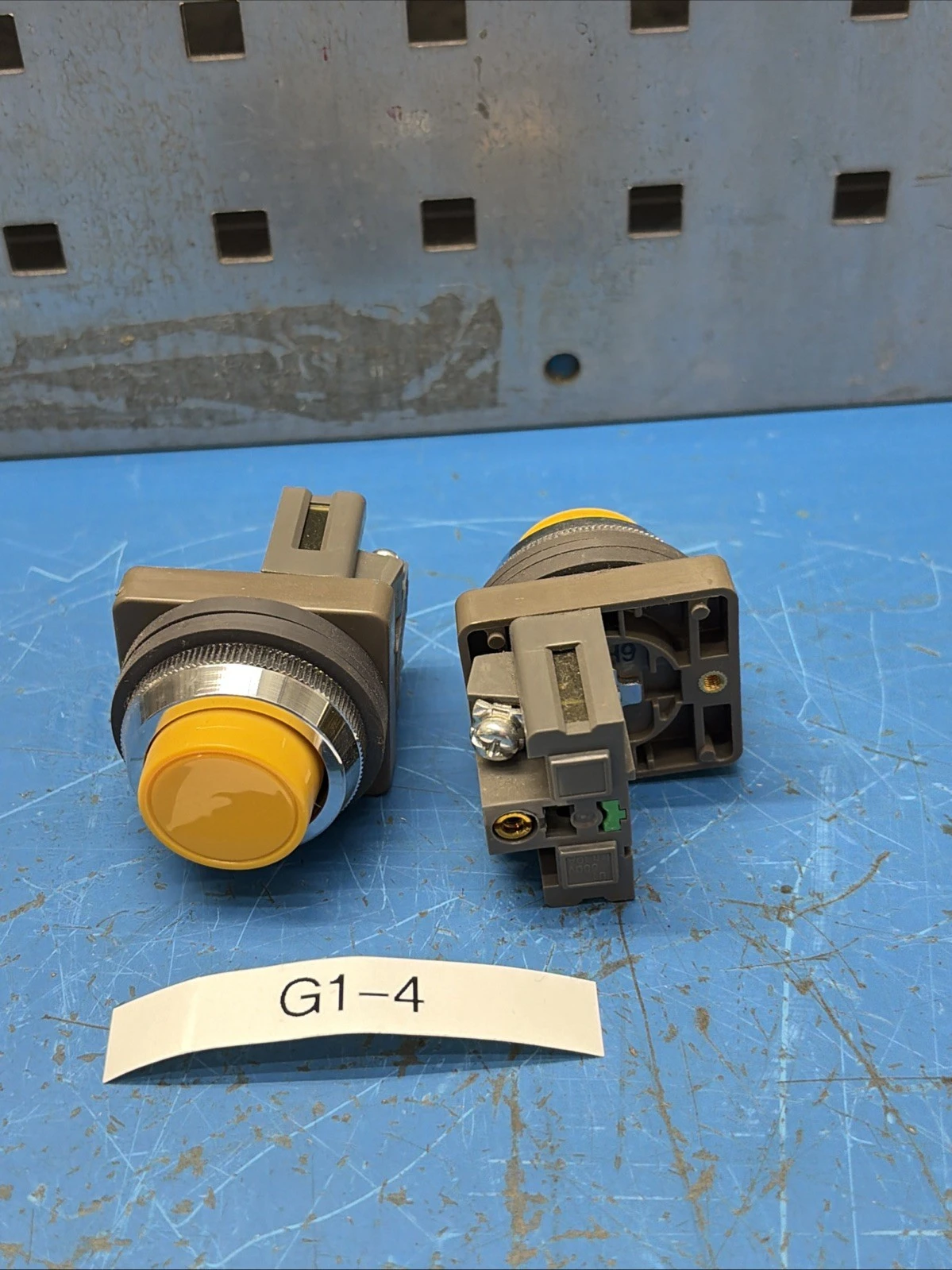 New | in-Stock IDEC ABN110-Y Relays & Switches Indiana US | J&J Industrial Supply #1300194