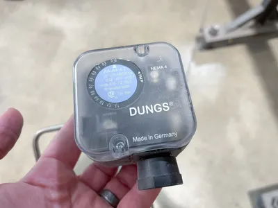 DUNGS AA-A4-4-2 Combustion Air Proving Switch Assembly | Buy Per Pound (1)