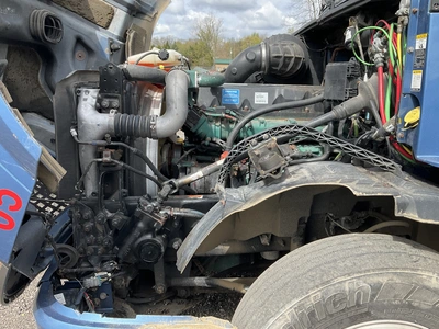 Used 2012 VOLVO VNL 6X4 Conventional trucks Michigan US | Miedema Asset Management Group #1476614
