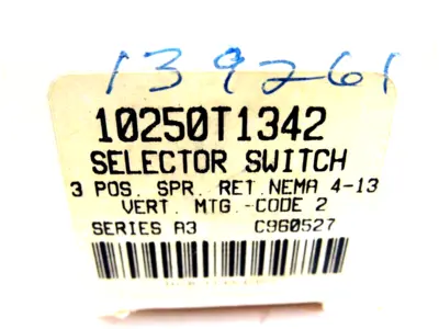 NEW CUTLER HAMMER 10250T1342 SELECTOR SWITCH