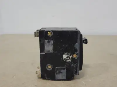 USED SQUARE D QO240