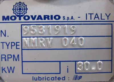 NEW MOTOVARIO NMRV040 GEARMOTOR 30:1 M63B4 230/400V
