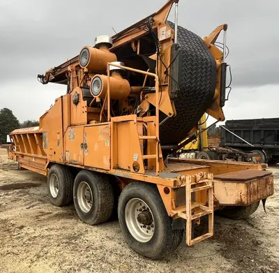 Used 2010 BANDIT 3680 RECYCLER Forestry Grinders North Carolina US | Proxy Equipment #1385374
