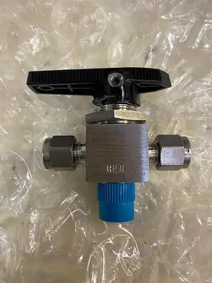 SWAGELOK SS-43GXS4 QTY 5