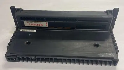 Used GE FANUC IC660TSD100C Miscellaneous Equipment (Electrical & Power) | Surplus Asset Holdings #1189323