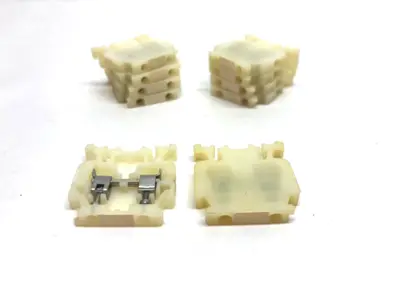 1492-HM1 | Allen Bradley 1492-HMI Terminal Block Faded White Color LOT OF 10 - Used