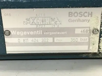 USED BOSCH 0 811 404 607