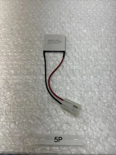 NEW Laird Technologies 430082-502