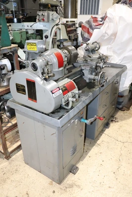 South Bend 10" x 19" Tool Room Lathe