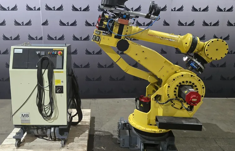 Used 2005 FANUC M-900iA/350 + R-J3iC Robots Michigan US | iGAM Industrial Marketplace #1293858