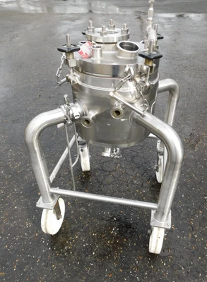 USED CHERRY BURRELL REACTOR 5 GALLON