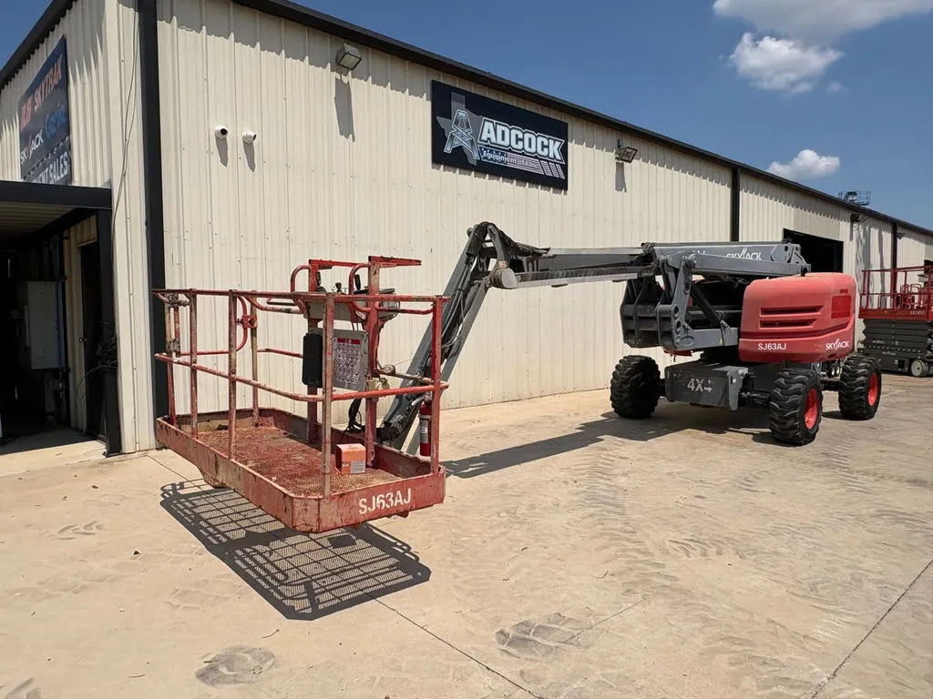 Used 2017 SKYJACK SJ63AJ ARTICULATING BOOM LIFT Articulating Boom Lifts Alberta CA | Adcock Equipment #1502434