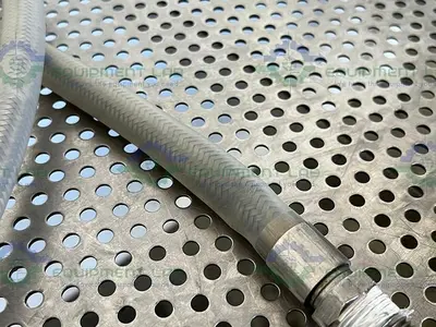 USED 96" STAINLESS STEEL BRAIDED HOSE W/ PARKER FS-502-8FP CONNECTOR TO THREADED