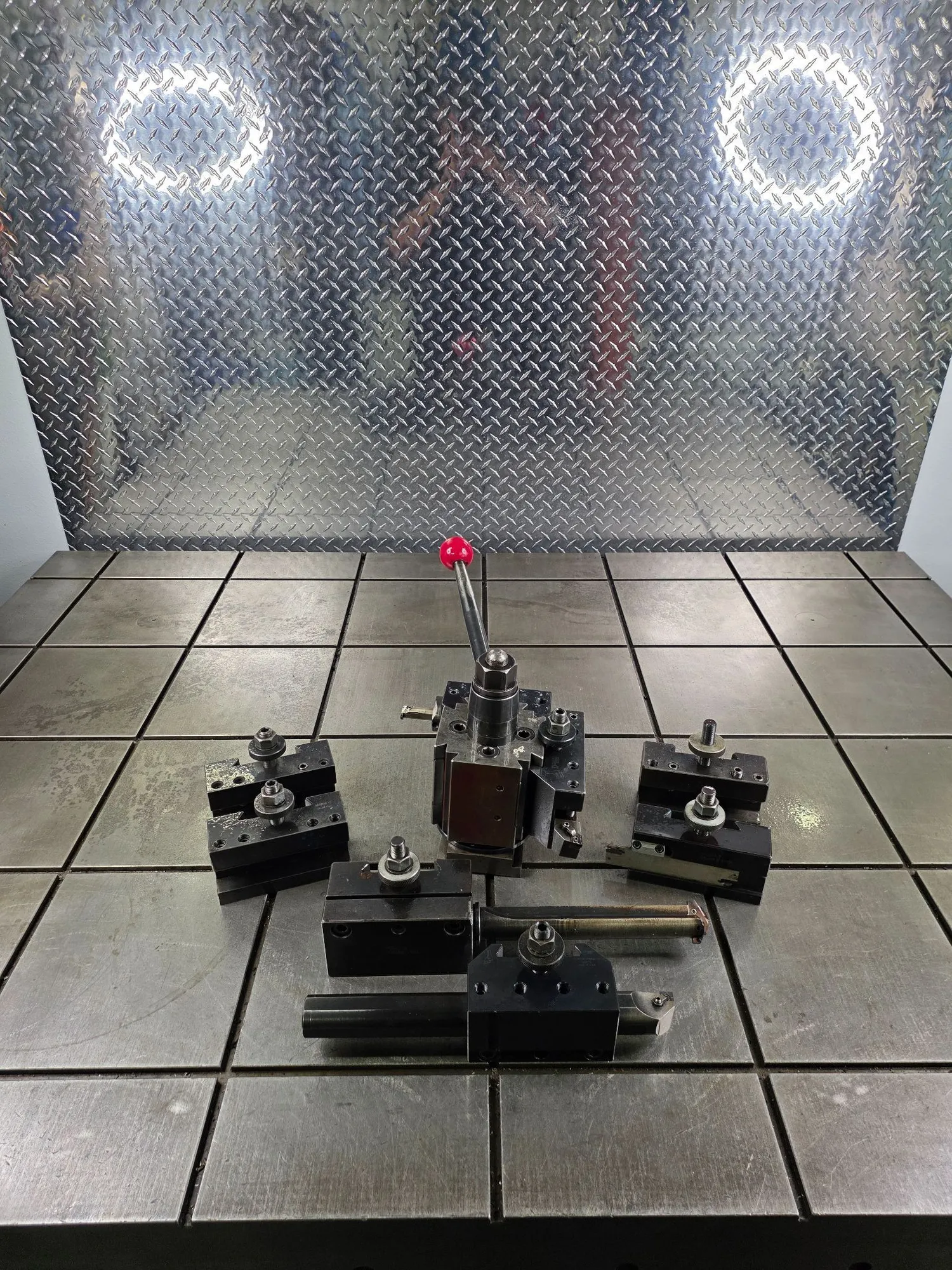 DORIAN QITP50N Indexable Tool Post & (8) DORIAN Holders USA #8412