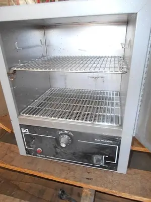 USED QUINCY 10 GC