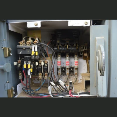 Allen Bradley 8 Bank Center Line 2100 Series MCC Panel