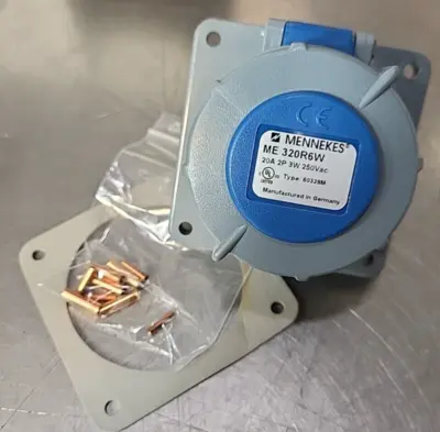 MENNEKES 360R6W Mennekes 60A 3Wire 250V Watertight Receptacle Loc 4E 26