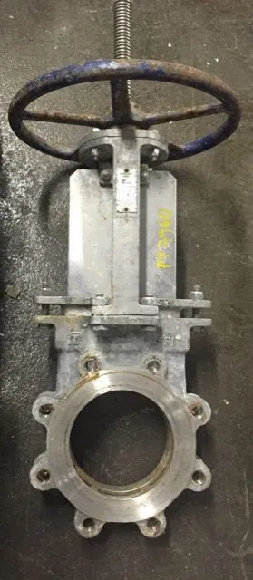 FCC 6"-150 knife gate valve, hand wheel operated