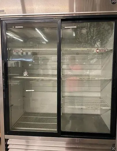 Used TRUE TSD47G Refrigeration Units British Columbia CA | Surrey Food Equipment #433214