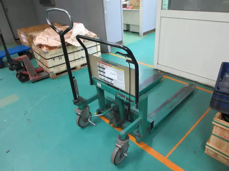 Used _UNKNOWN_ _UNKNOWN_ Pallet Trucks TW | Apex Group #1551911
