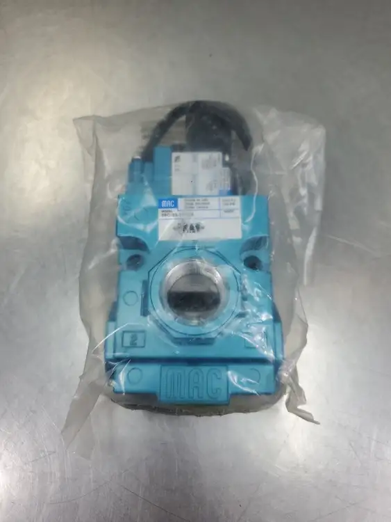 Used MAC VALVES INC _UNKNOWN_ Valves/Fittings | Palmetto Automation #1149356