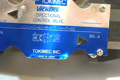NEW VICKERS DG4V-5-2A-M-P7L-H-7-40 CONTROL VALVE DG4V52AMP7LH740