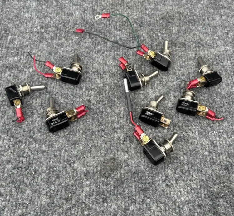 Used Carling Technologies 0835R Relays & Switches California US | Davliegogo LLC #1705589