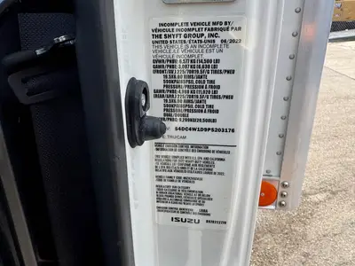 Used 2023 ISUZU NPR HD Box trucks Florida US | Truck and Van Outlet #1708746