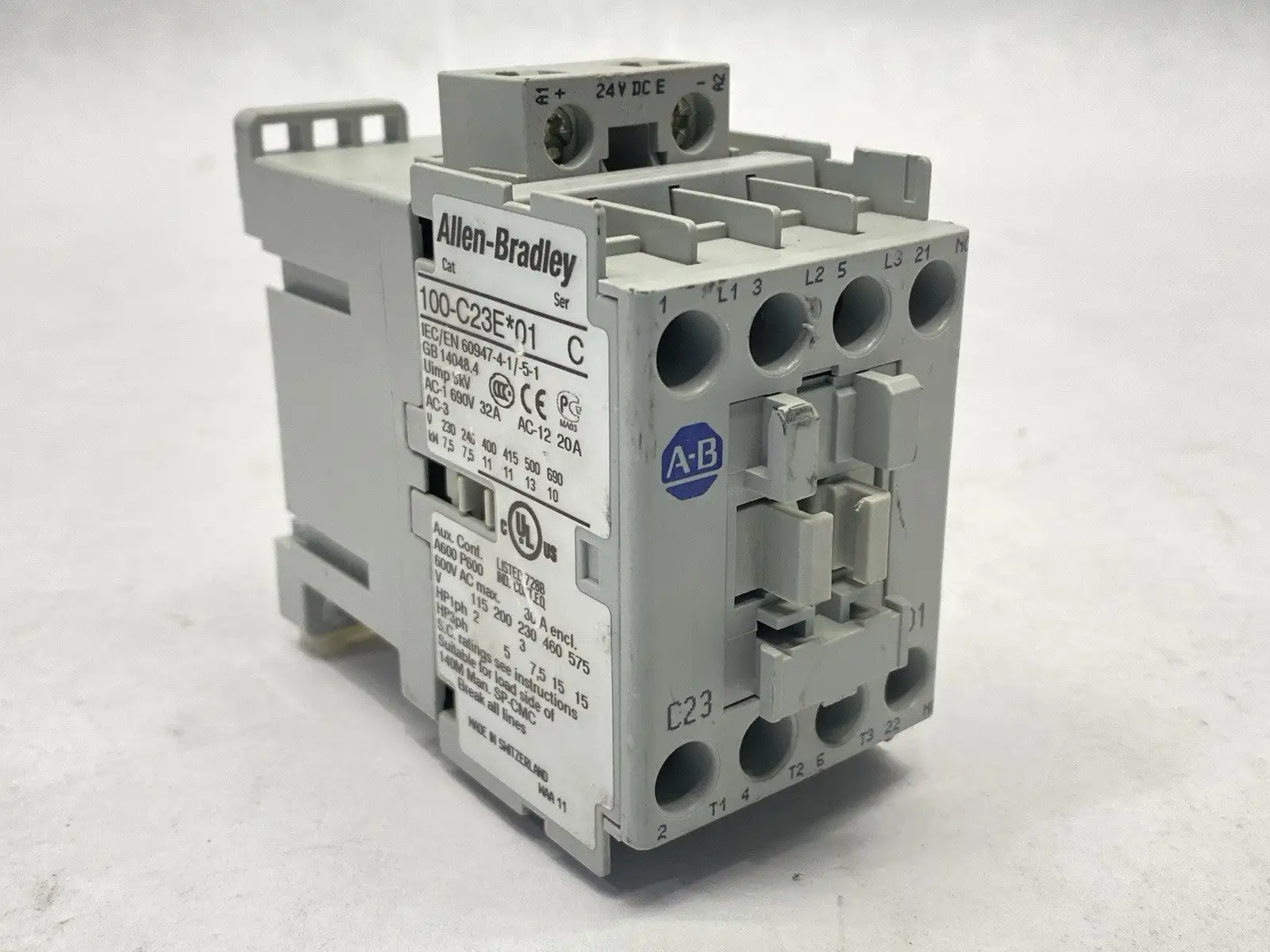 USED ALLEN BRADLEY SER C CONTACTOR 3-POLE 24VDC COIL