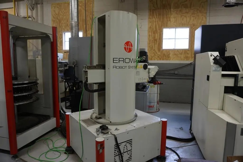 USED 2005 EROWA ERS ROBOT SYSTEM