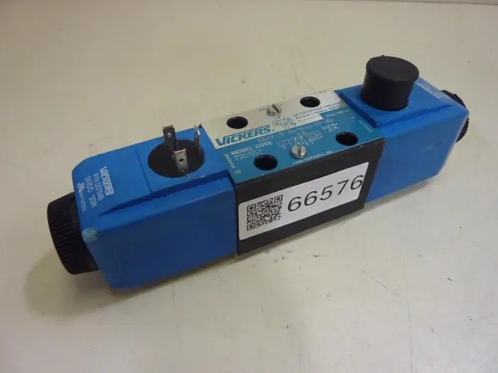 Used VICKERS DG4V32NMUH760 Valves/Fittings Michigan US | Ideal Machinery #574702